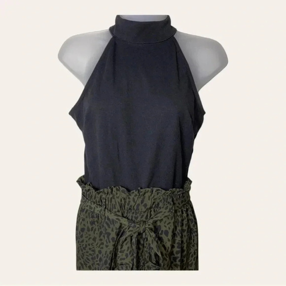 MI AMI JUMPSUIT SLEEVES WITH TIE AROUND THE WAIST SIZE SMALL - Picture 1 of 9